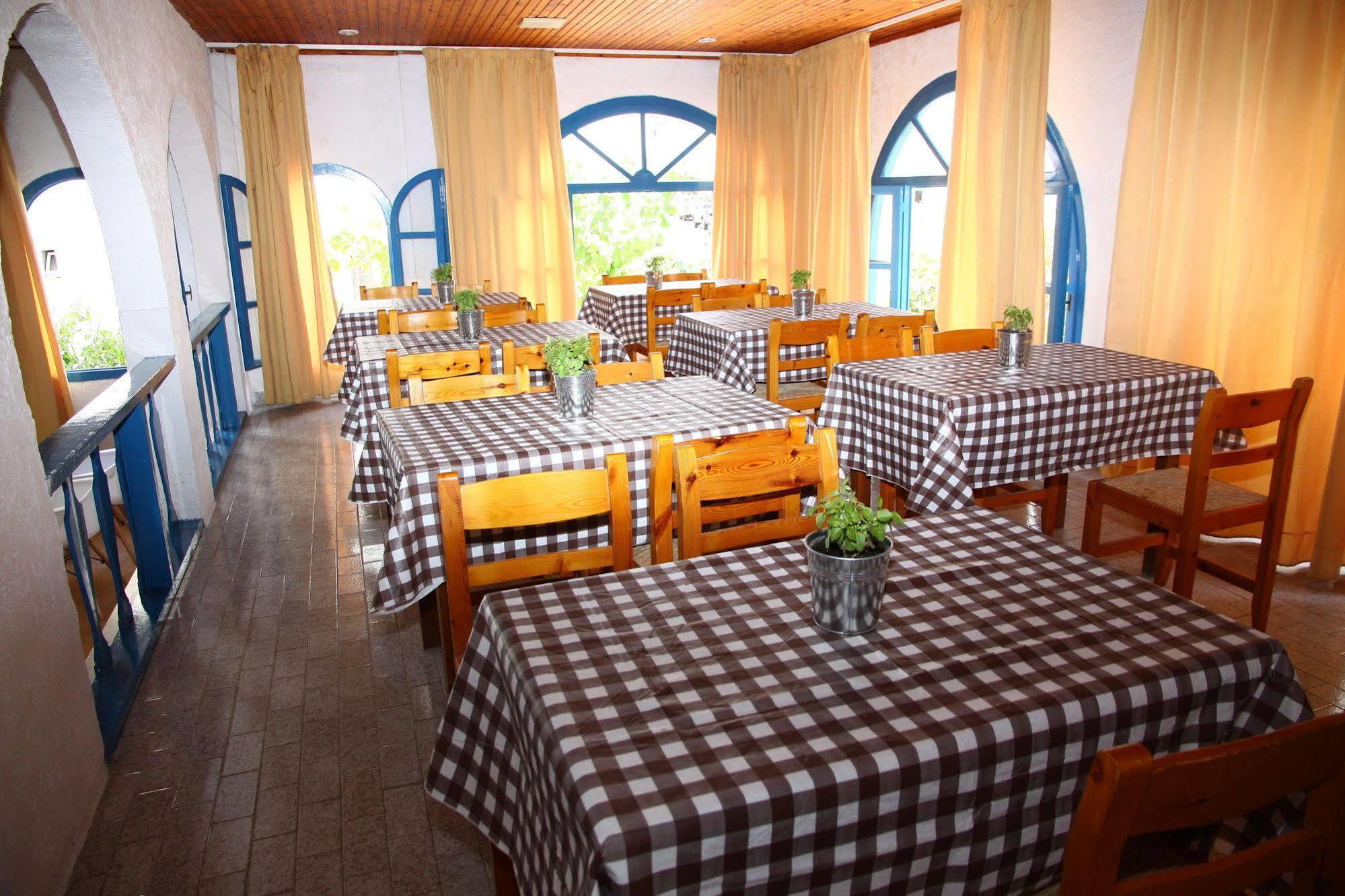 City Green Hotel (Adults Only) Херсониссос Экстерьер фото